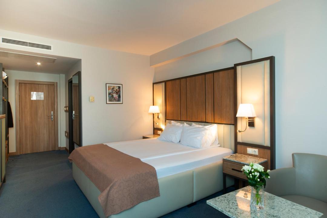 Legends Hotel Sofia Eksteriør billede