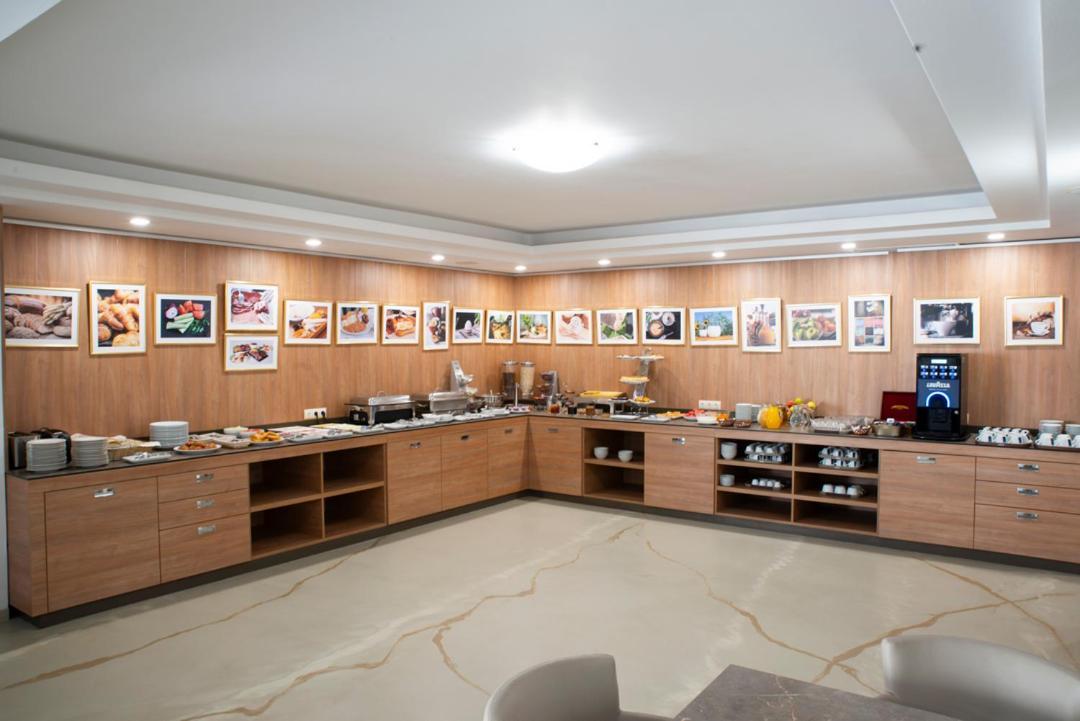 Legends Hotel Sofia Eksteriør billede